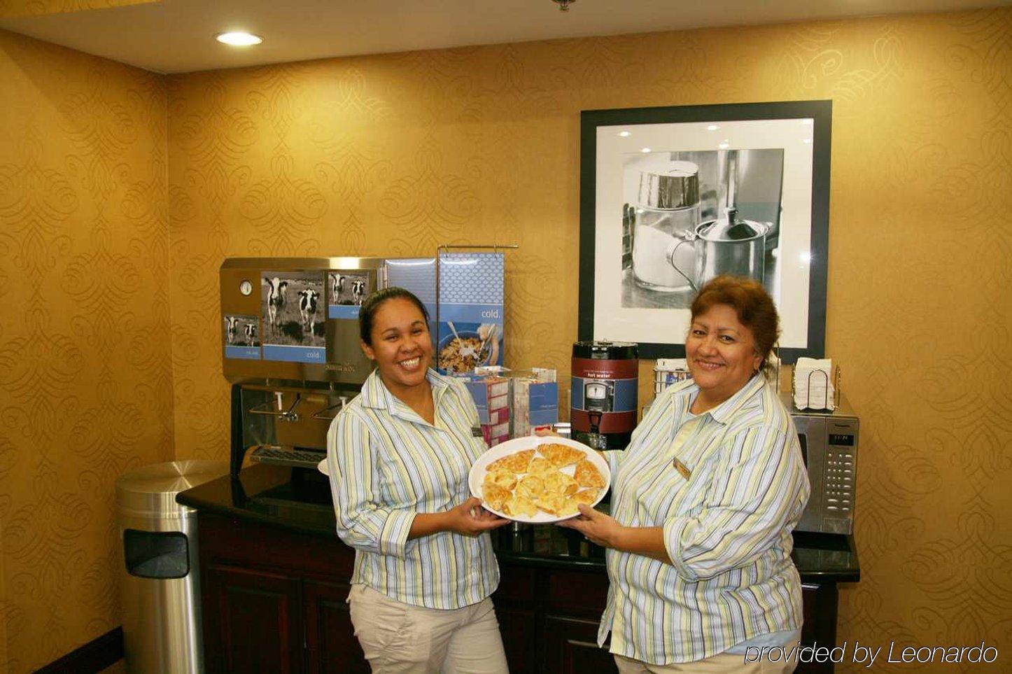 Hampton & Austin South Hotel Buda